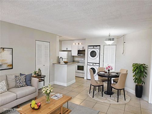 apt-5-142 Santa Clara Dr, NAPLES, FL, 34104-5417 | Card Image