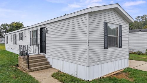 520 Milan Ave, Norwalk, OH, 44857-8734 | Card Image