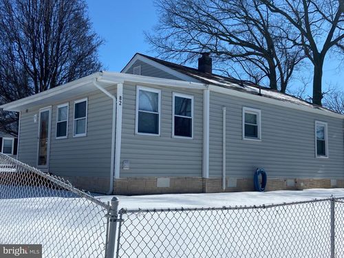 82 Circle Ave, INDIAN HEAD, MD, 20640-1102 | Card Image