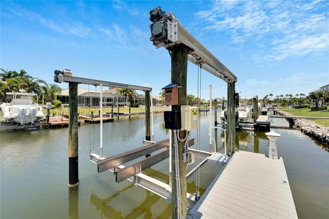 5243 Wishing Arch Dr, House other with 4 bedrooms, 4 bathrooms and null parking in APOLLO BEACH FL | Image 5