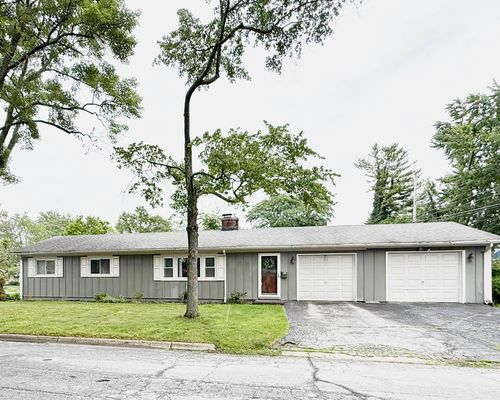 3580 Dorchester Rd, Upper Arlington, OH, 43221-1212 | Card Image