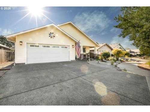 1440 George Tweed Blvd, GrantsPass, OR, 97527 | Card Image