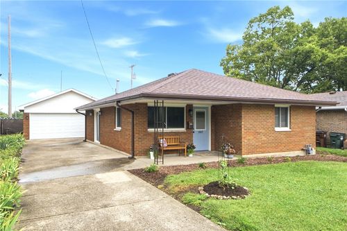 1067 Harvard Ave, Fairborn, OH, 45324-3707 | Card Image