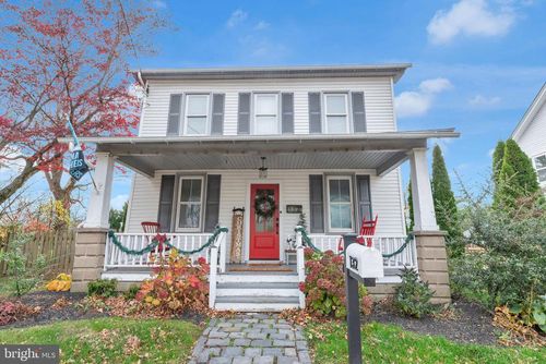 132 S Main St, DUBLIN, PA, 18917-2418 | Card Image