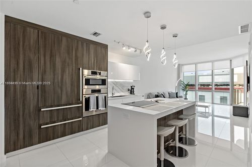 unit-1206-851 Ne 1st Ave, Miami, FL, 33132-1838 | Card Image