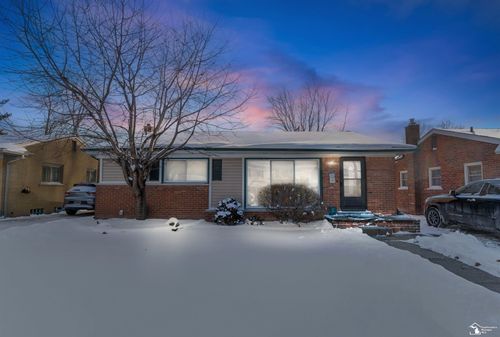 22137 Haskell St, Taylor, MI, 48180-2704 | Card Image