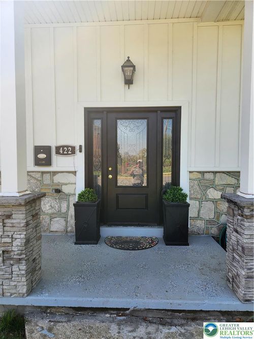 422 Belvidere St, Nazareth, PA, 18064-2303 | Card Image