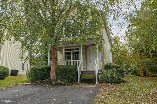 23-23 Barberry Ct, NEWARK, DE, 19702-4001 | Card Image