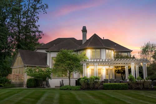 5441 Medallion Dr E, Westerville, OH, 43082-8691 | Card Image
