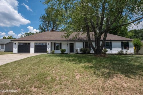 224 Crestwood Cir, Centerville, GA, 31028-1420 | Card Image