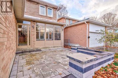 1251 Shagbark Cres, House other with 6 bedrooms, 4 bathrooms and 5 parking in Mississauga ON | Image 2