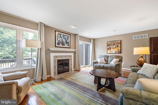 301 Fox Run, Townhouse with 3 bedrooms, 3 bathrooms and null parking in EXTON PA | Image 4