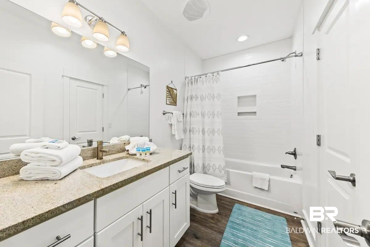 Residential in Gulf Shores 2