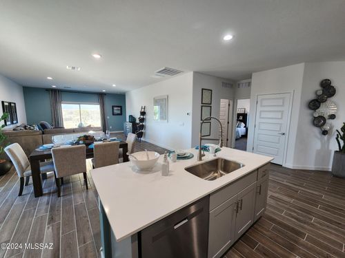 14096 E Crotalus Way, Vail, AZ, 85641-1528 | Card Image