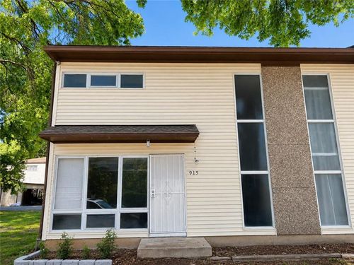915 N 70th Ter, Kansas City, KS, 66112-3014 | Card Image