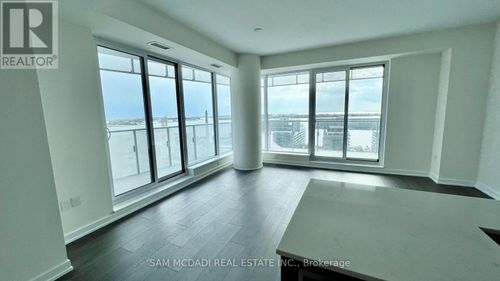 1809-28 Freeland St, Toronto, ON, M5E0E3 | Card Image