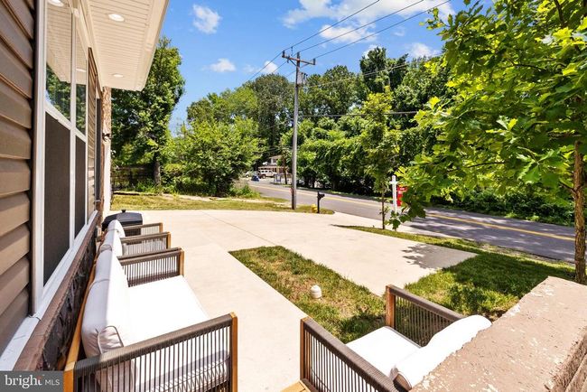 18518 Old Triangle Rd, House other with 5 bedrooms, 6 bathrooms and null parking in TRIANGLE VA | Image 43