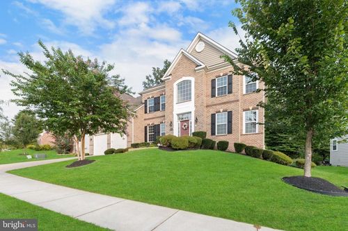 3902 Presidential Golf Dr, UPPER MARLBORO, MD, 20774-9119 | Card Image