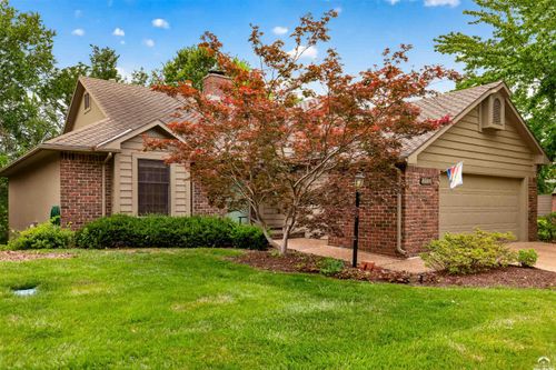 4305 Quail Pointe Rd, Lawrence, KS, 66047-1966 | Card Image