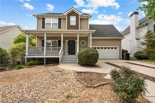 38 Roxbury Ln, Newnan, GA, 30265-6032 | Card Image