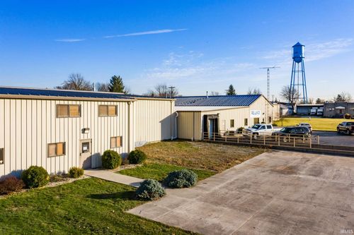 110 W Sherman St, Lynn, IN, 47355 | Card Image