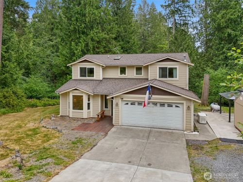 12716 97th Street Ct, Anderson Island, WA, 98303-8616 | Card Image