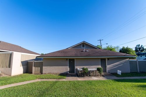 apt-83-2241 W Pensacola St, Tallahassee, FL, 32304-3136 | Card Image