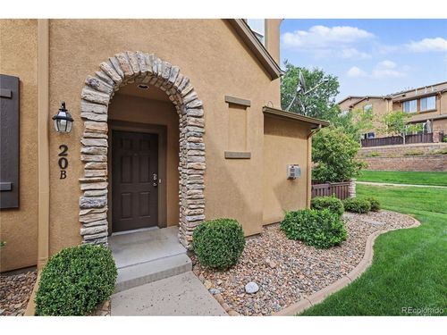 b-10546 Graymont Ln, Highlands Ranch, CO, 80126-6719 | Card Image
