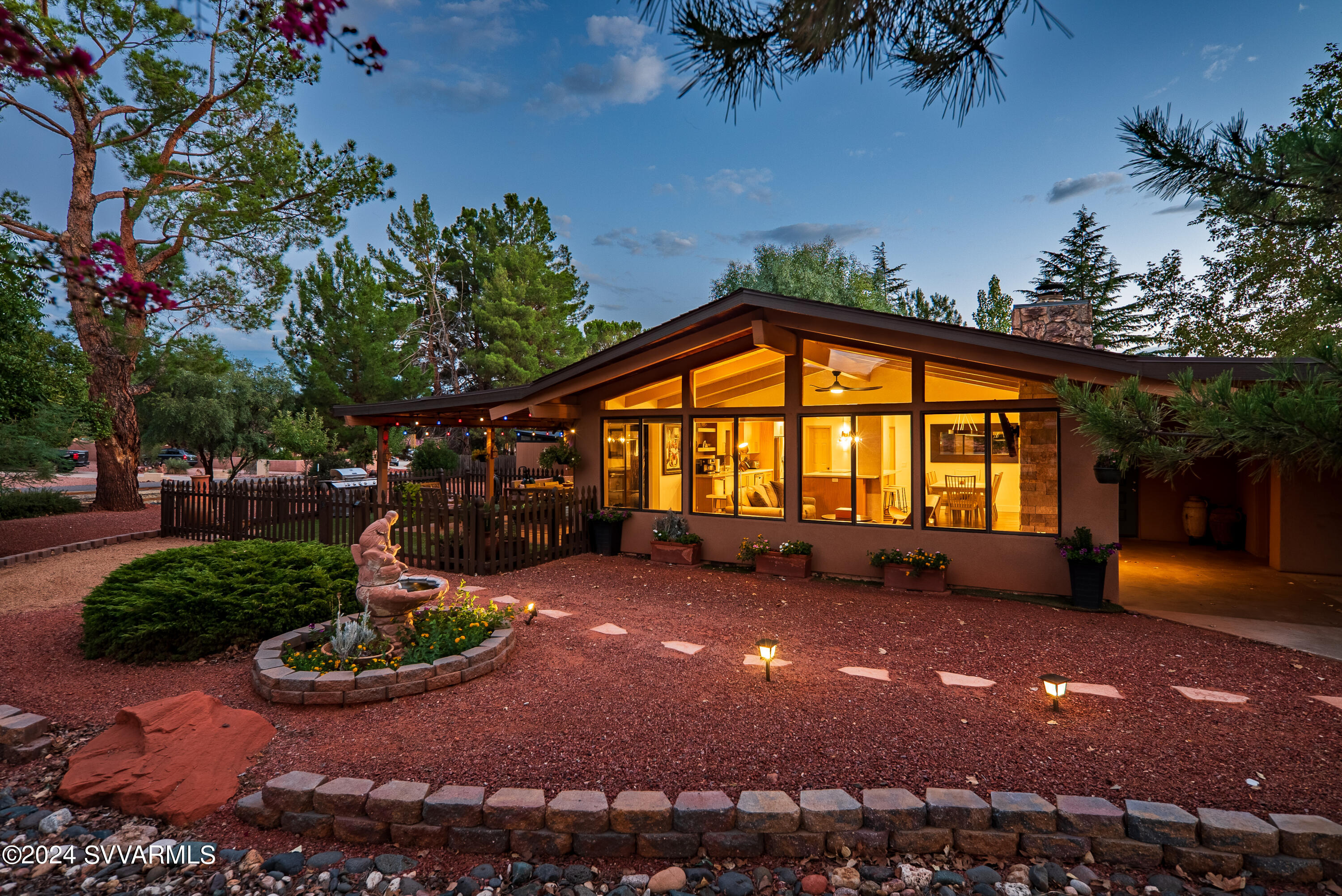 Tonto Dr, Sedona, AZ 86351