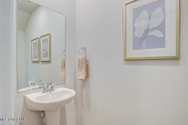 Townhomes Half Bath | Image 11
