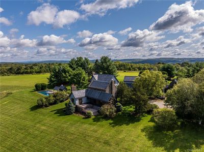 110 Top Of The Hill Lane, House other with 4 bedrooms, 6 bathrooms and null parking in Stanford NY | Image 3