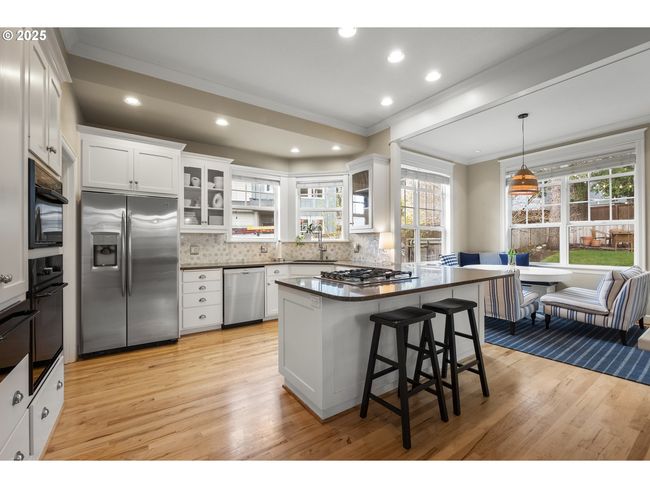 2115 Fircrest Dr, House other with 4 bedrooms, 3 bathrooms and 2 parking in West Linn OR | Image 8