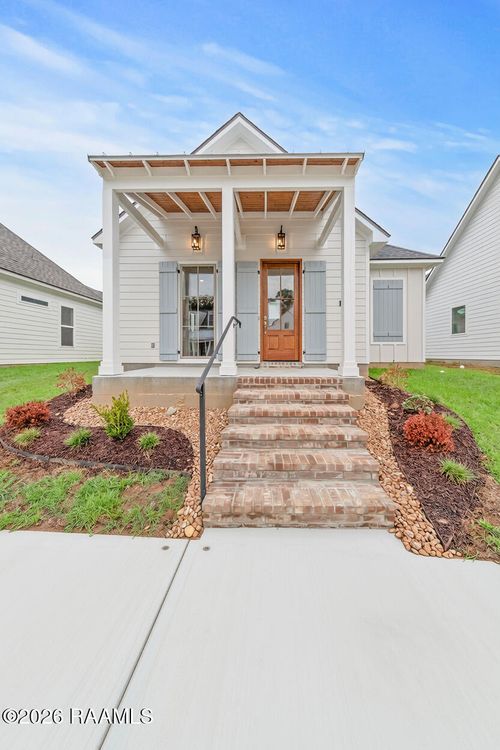 410 Rue Gambetta, Lafayette, LA, 70507-5351 | Card Image