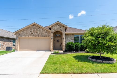 805 Key Deer Dr, Burleson, TX, 76028-6989 | Card Image