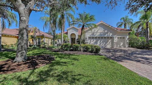 7656 Portstewart Dr, LAKEWOOD RANCH, FL, 34202-7913 | Card Image