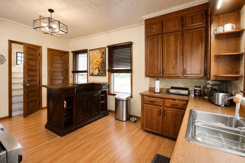 414 Buell Ave, Joliet, IL, 60435-7022 | Card Image