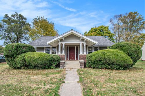 211 W Catherine St, Milford, IN, 46542-9457 | Card Image