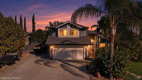 353 Kendrick Ln, Vacaville, CA, 95687-6658 | Card Image