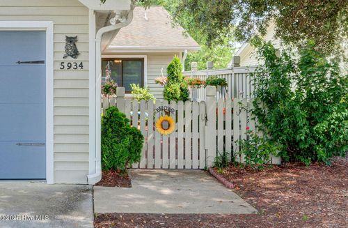 5934 Chester St, Wilmington, NC, 28405-3891 | Card Image