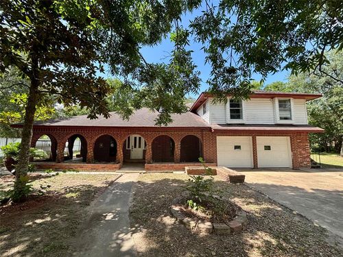 7947 Moore Rd, Pearland, TX, 77584-3533 | Card Image