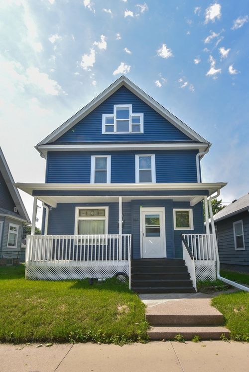 980 3rd St E, Saint Paul, MN, 55106-5243 | Card Image