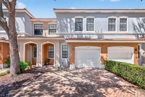 238 E Chrystie Cir, Delray Beach, FL, 33484-8179 | Card Image
