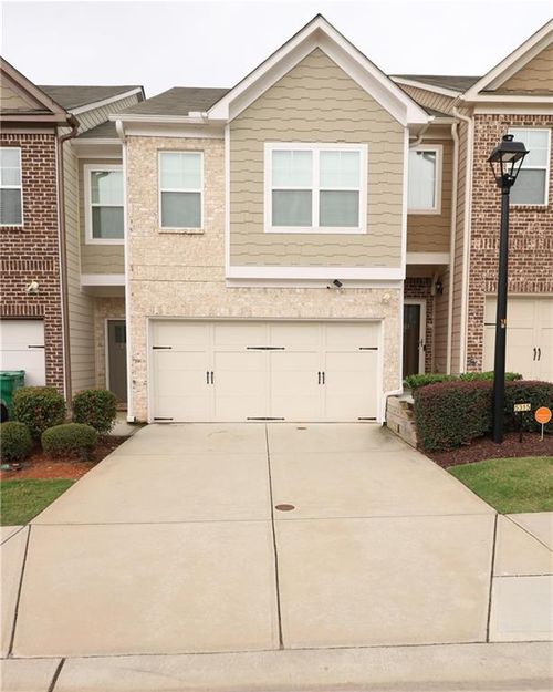 5317 Bentayga Dr, Lithonia, GA, 30058-2105 | Card Image