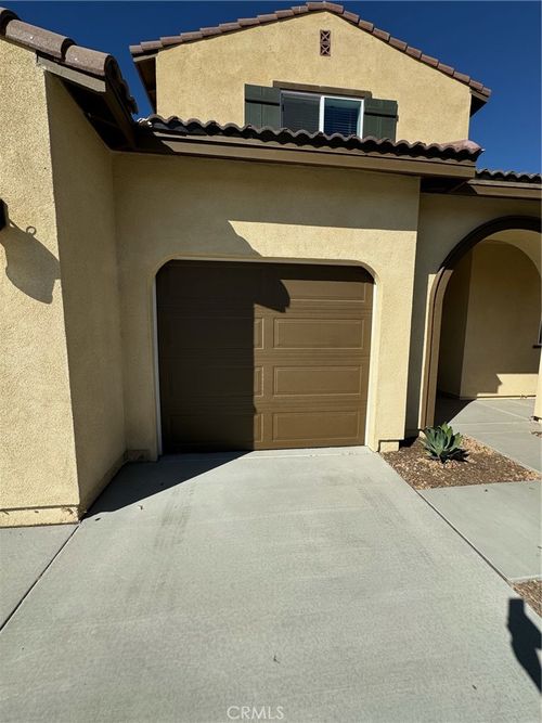 25685 Branson Ln, Homeland, CA, 92548-7819 | Card Image