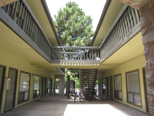 apt-103-2815 Rio Grande St, Austin, TX, 78705-3641 | Card Image