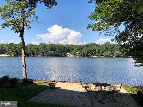 6220 Lakeview Dr, FALLS CHURCH, VA, 22041-1321 | Card Image