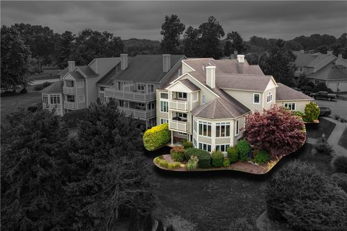 27 Eagle Dr, North Kingstown, RI, 02852-1057 | Card Image