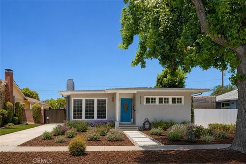 3135 Heather Rd, Long Beach, CA, 90808-3439 | Card Image