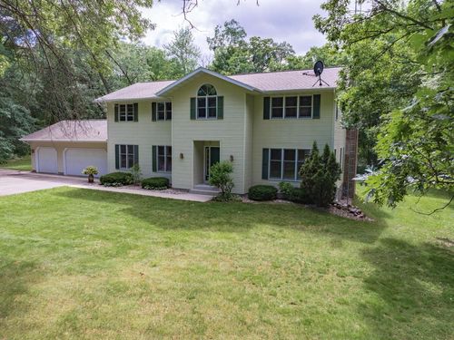 N5861 Woodland Hills Rd, New Lisbon, WI, 53950-9116 | Card Image