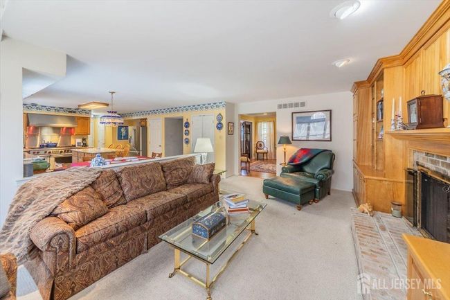12 Adams Rd, House other with 4 bedrooms, 3 bathrooms and null parking in Kendall Park NJ | Image 12